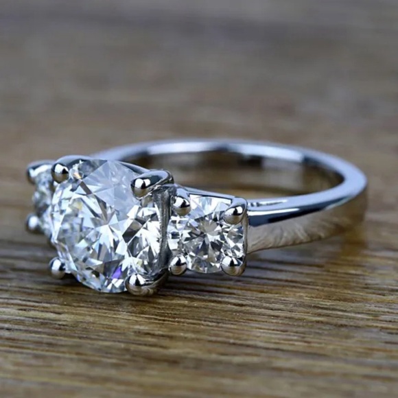 🔥VVS1 5CT Certified Moissanite Excellent Cut sparkling Ring Size 6 - Picture 10 of 17